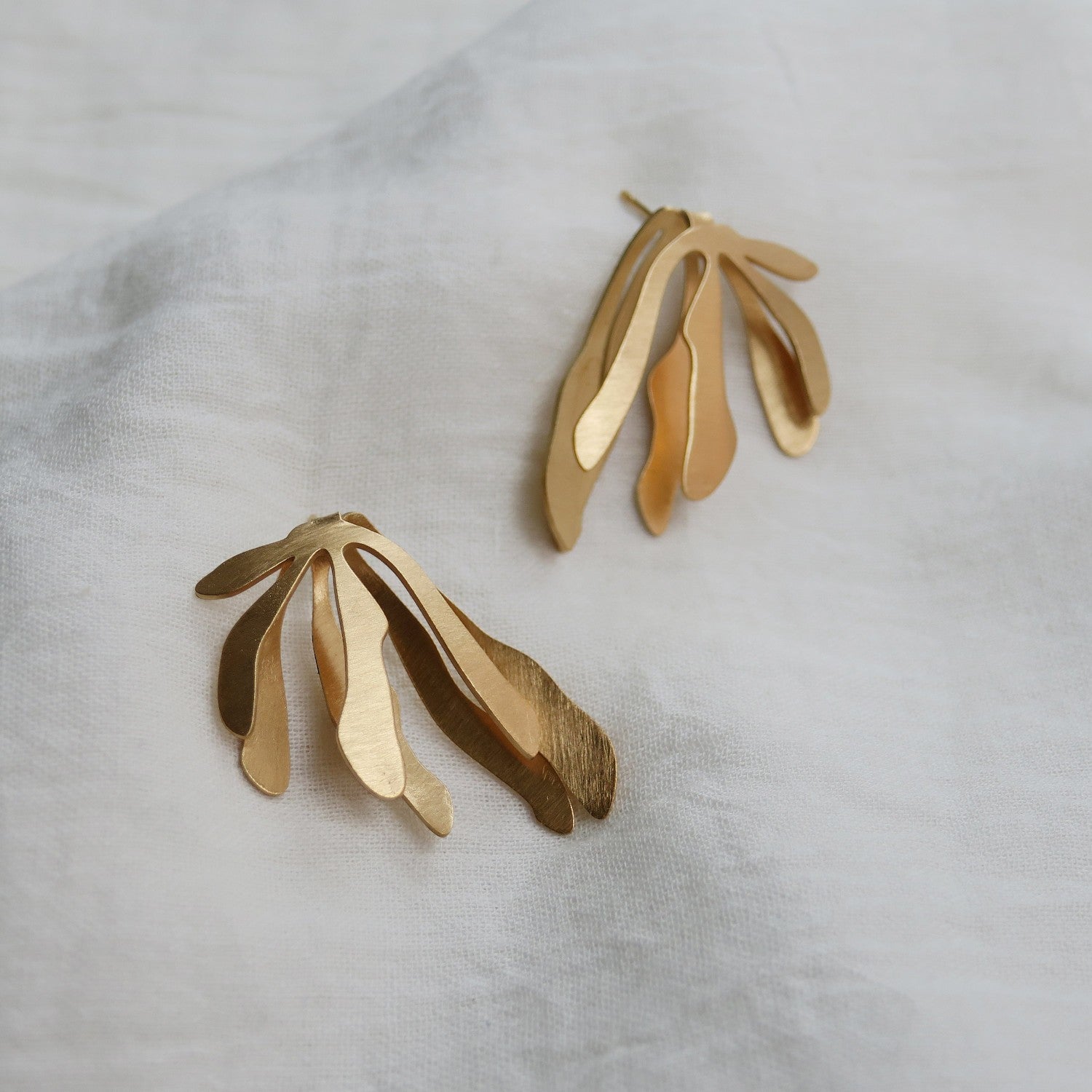 JOIDART-EXOTICA- Yellow-Gold Large earrings