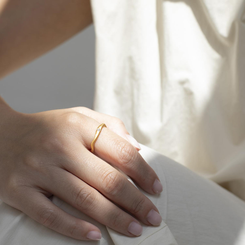 JOIDART-GARBET- Yellow-Gold Stick with Crystal Ring