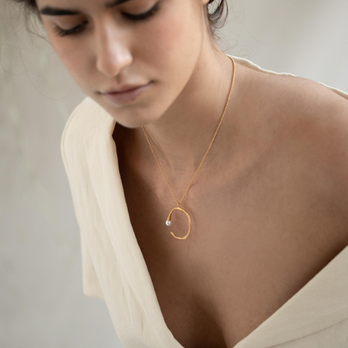 JOIDART-ECLAT-YG Half Moon with Murano Glass Pearl Necklace