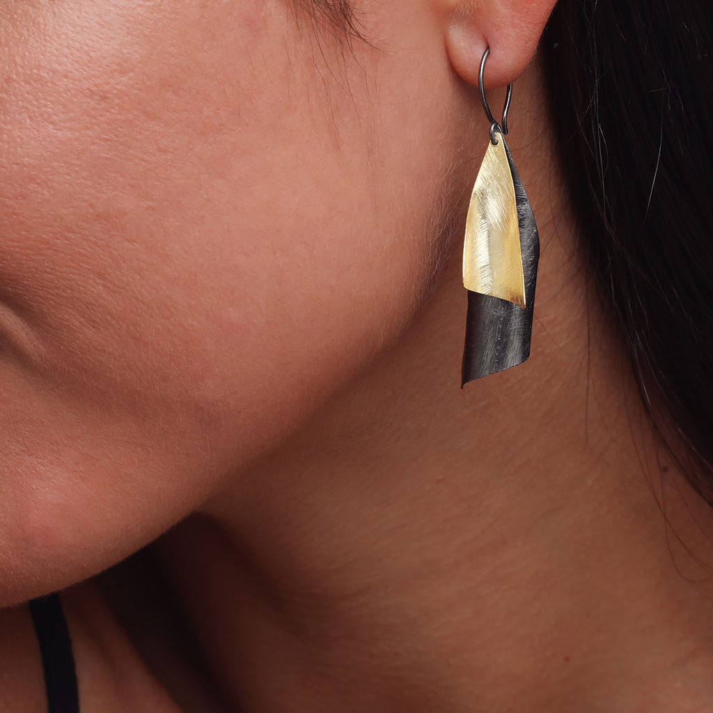 Black and Yellow-Gold Two Leaves Earrings