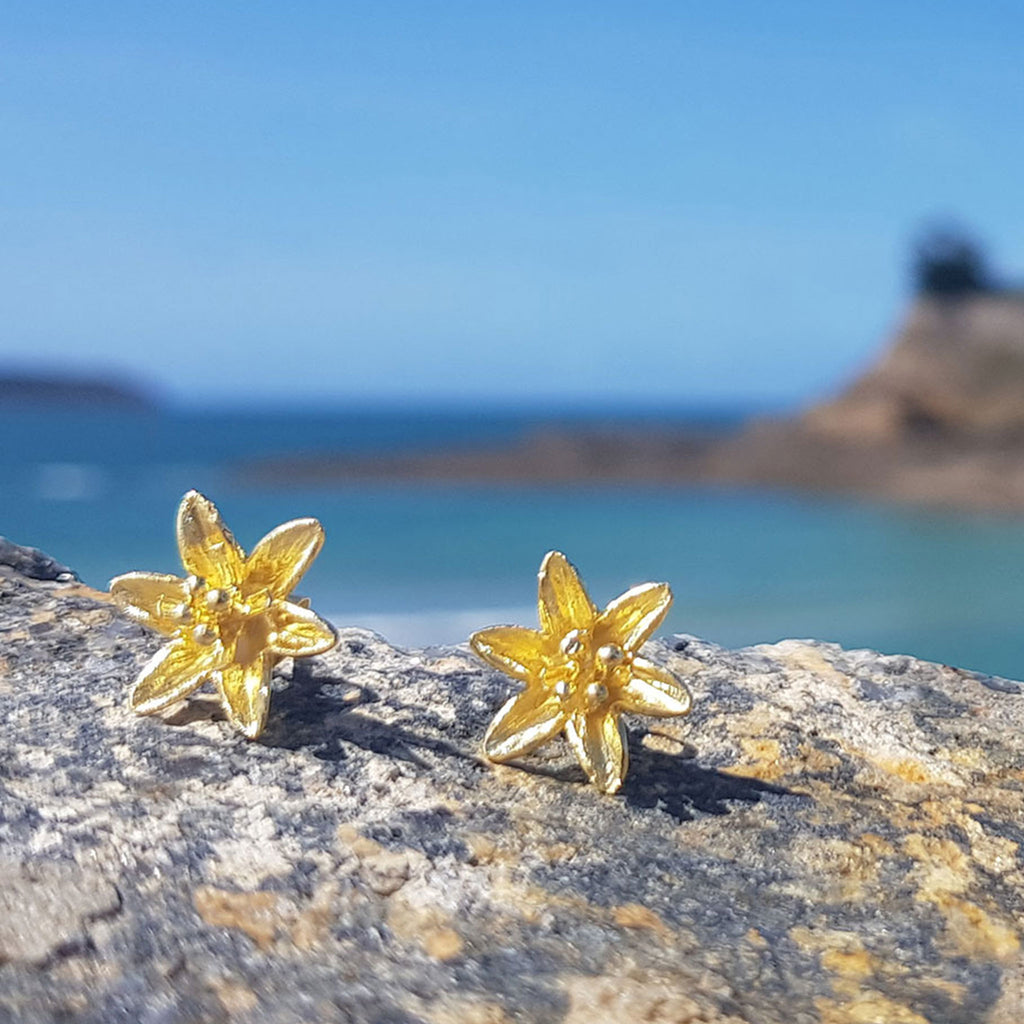 Yellow-Gold Lily Flower Stud Earrings