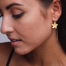 Load image into Gallery viewer, Yellow-Gold Lily Flower with a long back Earrings
