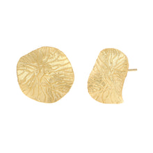 Load image into Gallery viewer, Yellow-Gold Textured Wavy Leaf Stud Earrings