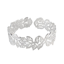 Load image into Gallery viewer, Silver Detailed Leaf Pattern Bangle