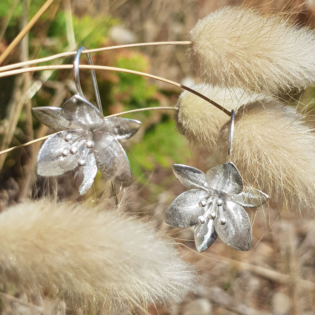 Silver Grass Lily Flower Earrings