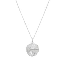 Load image into Gallery viewer, Silver Textured Wavy Leaf Pendant